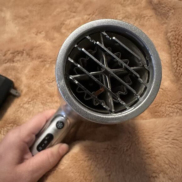 Biosilk Blow Dryer Model GF8128 1875 Watt Titanium 2 Temp 2 Speed Cool Shot - Picture 5 of 7